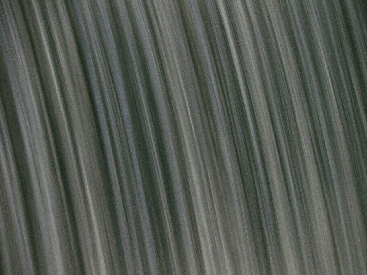 Průzkum stavby nebyl možný před odchodem dělníků, kteří ukončili dnešní část demolice až ve večerních hodinách. Mezitím jsme s ¥ navštívili rovněž zajímavý Kamenomlýnský jez na řece Svratce.