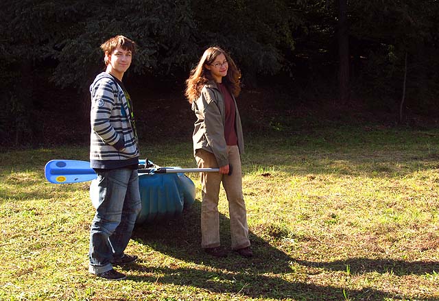 Posádka bojového křižníku Pavouk ve složení Očihi a Drobek.