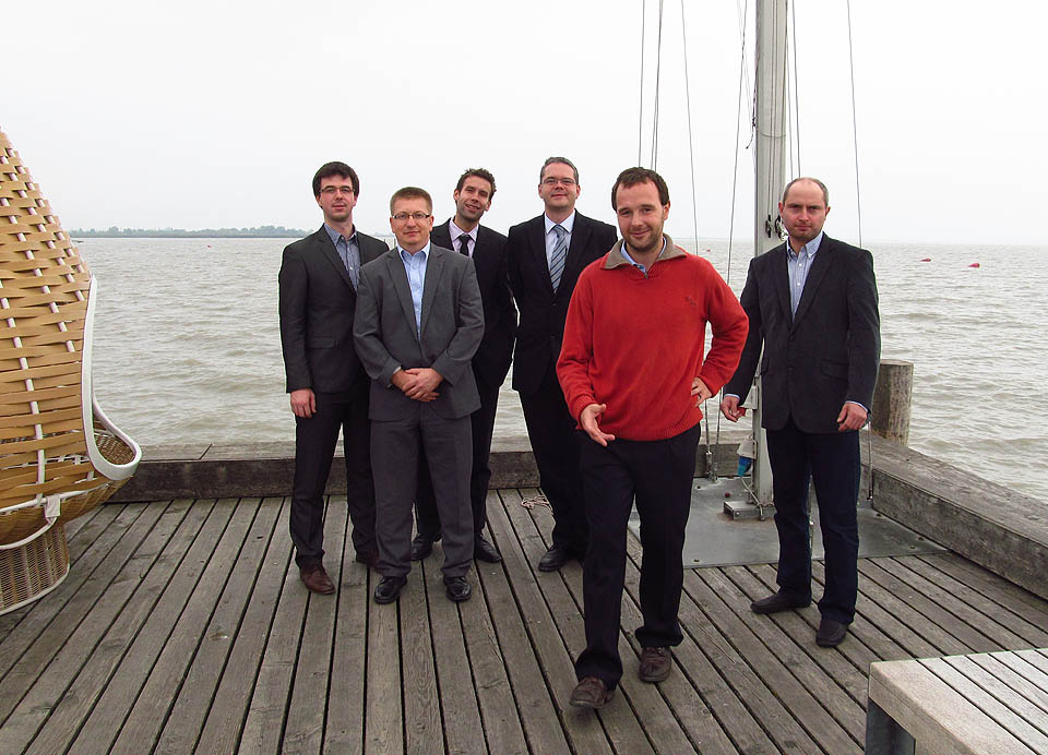 Na druhé vycházce k nedalekému Neziderskému jezeru jsem se stal červenou ovcí týmu IBA.