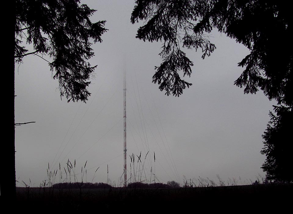 Stožár pro vzorkování vyšších vrstech troposféry za celé tři dny nevystoupil z mlhy. Nevíme tedy, jak je vysoký, jen, že je nejvyšší na Vysočině.