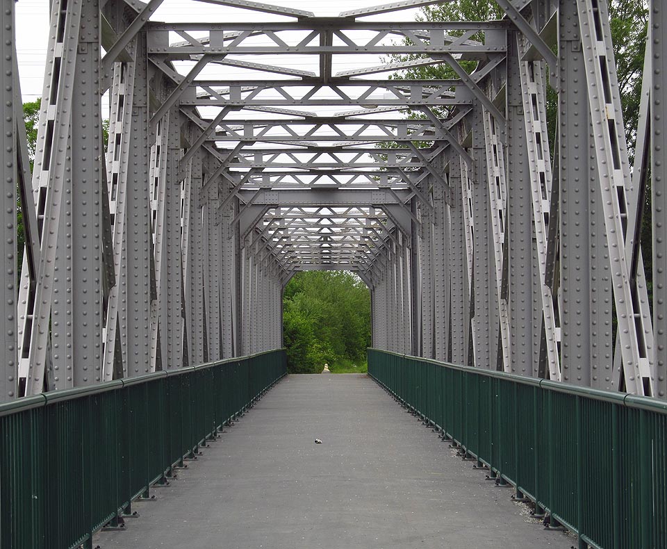 Část báňské dráhy mezi Svinovem a Novou Vsí slouží jako cyklostezka.