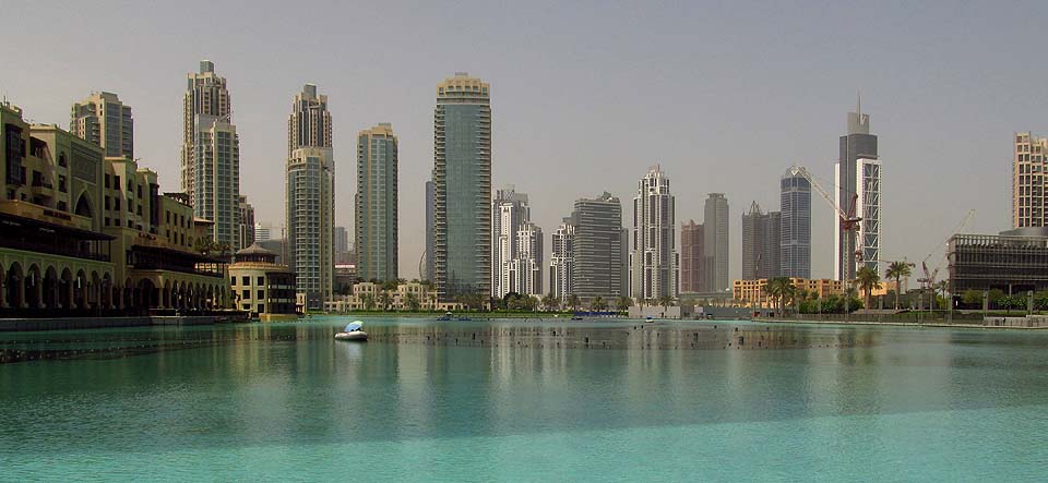 Po cestě jsme si skočili do Dubaje, podívat se na nejvyšší stavbu světa a městský zázrak v poušti.