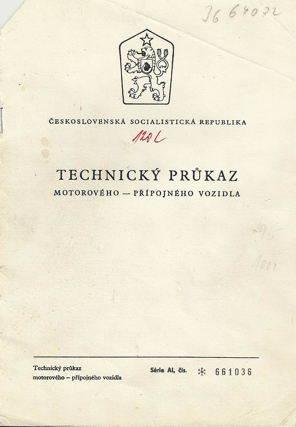 Po celých 27 let jezdily s Patricií tři generace naší rodiny a později řada kamarádů ze SPJF s původním technickým průkazem.