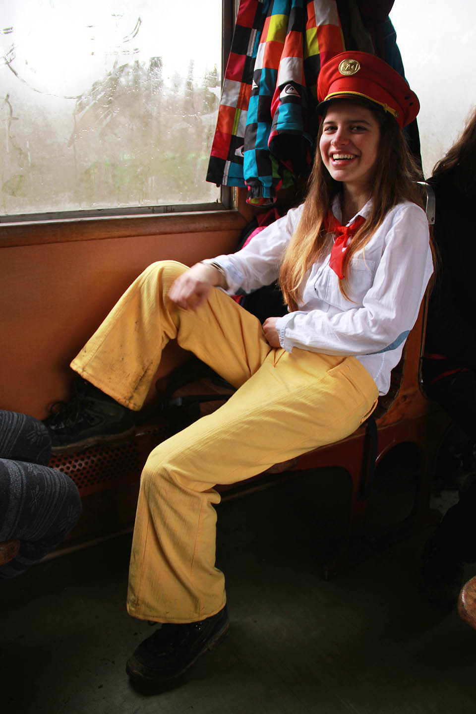 Mezi <a href=/Tema/Hanu%C5%A1ovice%20%28%C5%BEst%29>Hanušovicemi</a> a <a href=/Tema/Bludov%20%28%C5%BEst%29>Bludovem</a> je možné natrefit na poměrně pohledné výpravčí. 