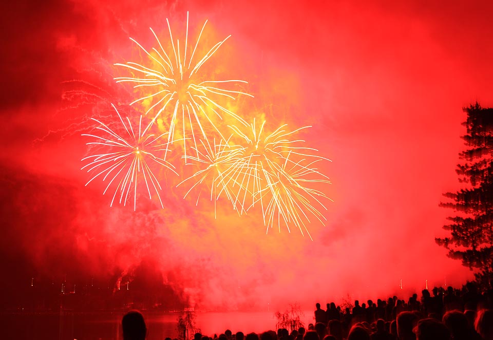 Rudá záře nad Brnem.