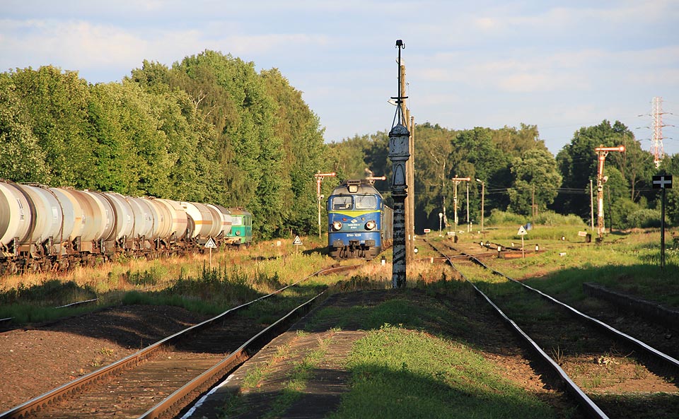 Druhá podvečerní projížďka nás zavedla mj. do stanice Nowy Śviętów, ze které kdysi vedly tratě do čtyř směrů.