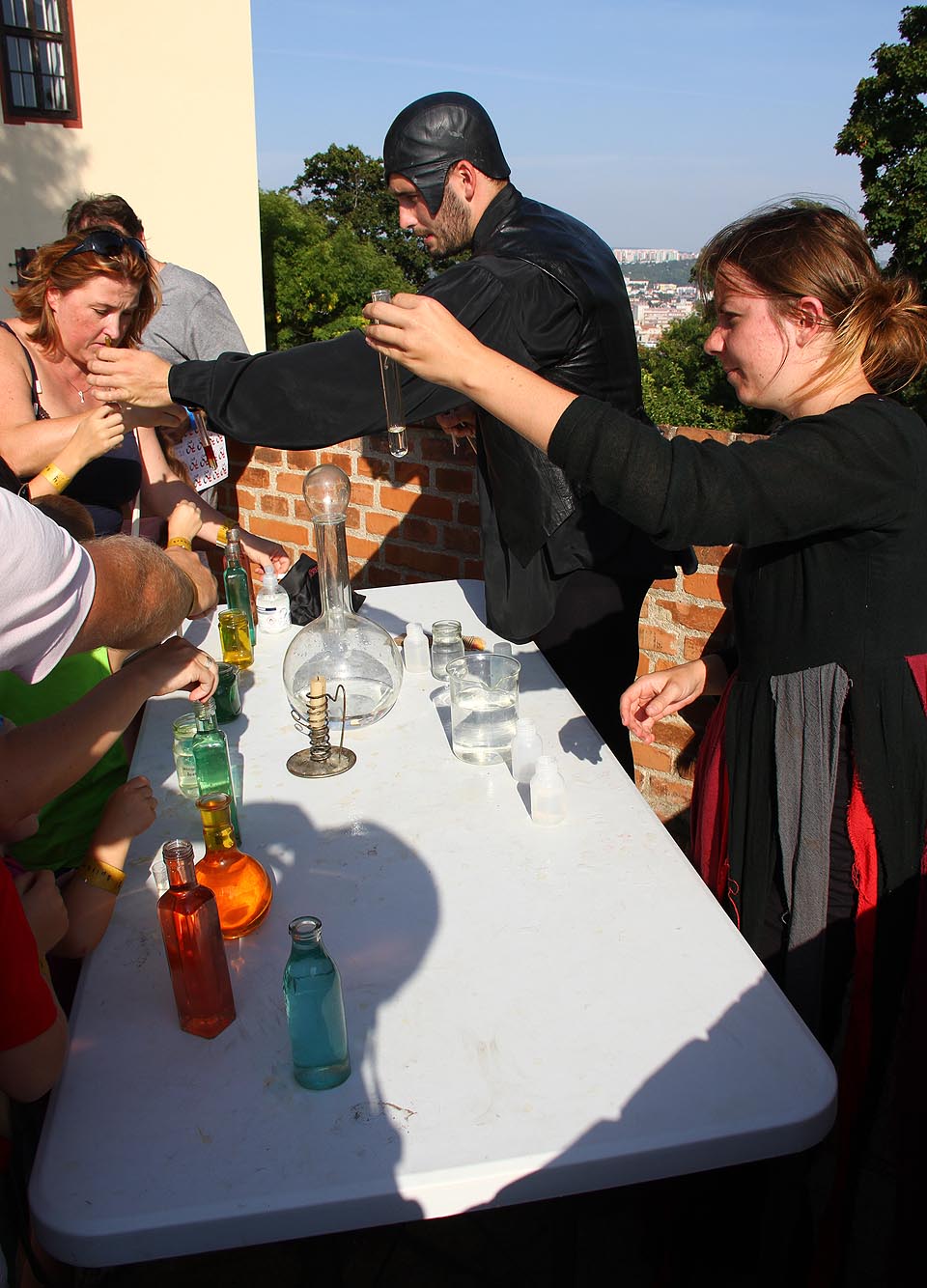 Zájem byl obrovský - v neděli jsme naštěstí získali Magdu a větší stůl.