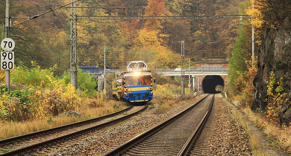 Zpáteční cestu jsme si zkrátili průchodem přes <a href=/Tema/Blanensk%C3%BD%20tunel%20%C4%8D.%208/1>Novohradský tunel</a>.