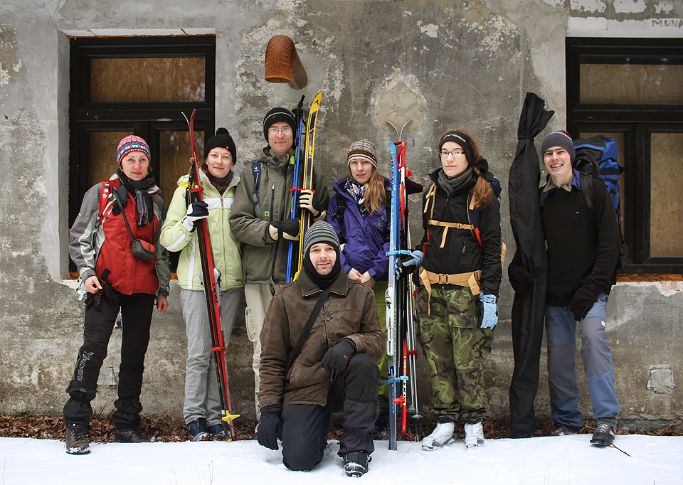 Od naší útulné Muny č. 36 vyráželo nahoru do hor celkem 7 statečných. Večer jsme na hřebeni ale zbyli jen dva.