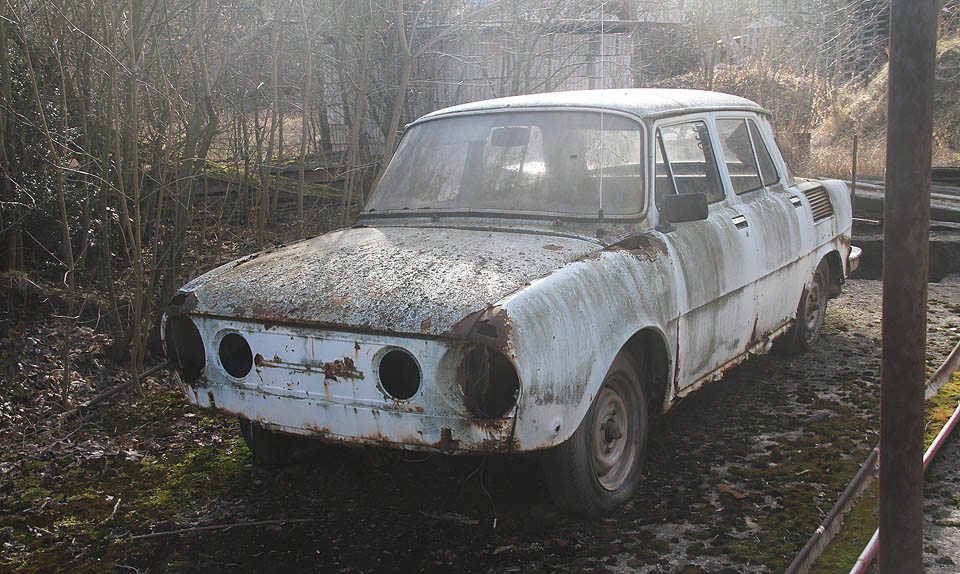 Zombie Škoda 110 musí nahnat strach každému motoristovi klasického střihu.