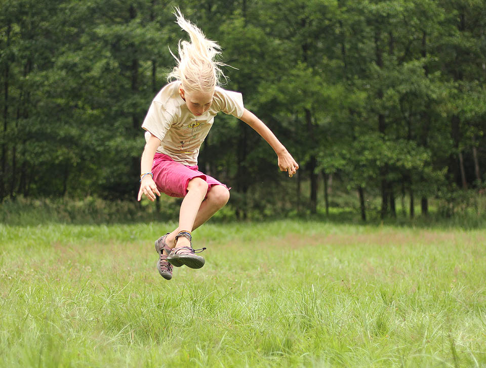 Jasmínka při skoku vysokém. Olympiáda pro mě byla dobrou příležitostí, naučit se fotit sportovní momentky.