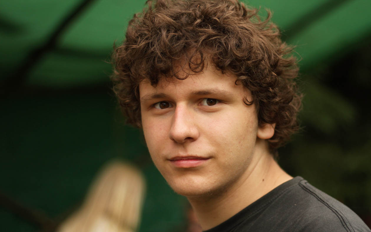 Ilič neboli Ič, zvaný také Čajko, Bizon, nebo příležitostně 野牛還邀請.