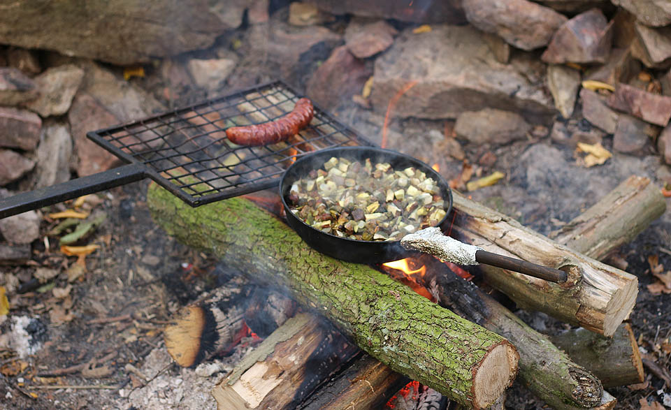 Zezačátku chtěl ochutnat každý, ke konci už jedli smaženici jen nejotrlejší z otrlých.