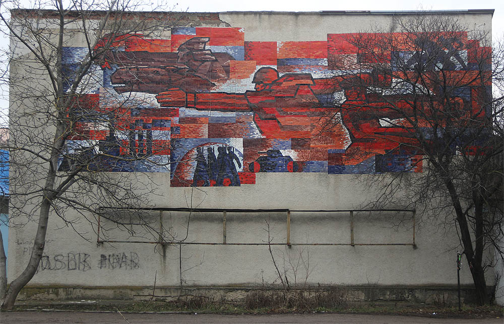 Stejně jako v ostatních (post)sovětských zemích, také v Moldavsku lze nalézt jedinečné mozaiky s budovatelskou, válečnou či komunistickou tématikou.