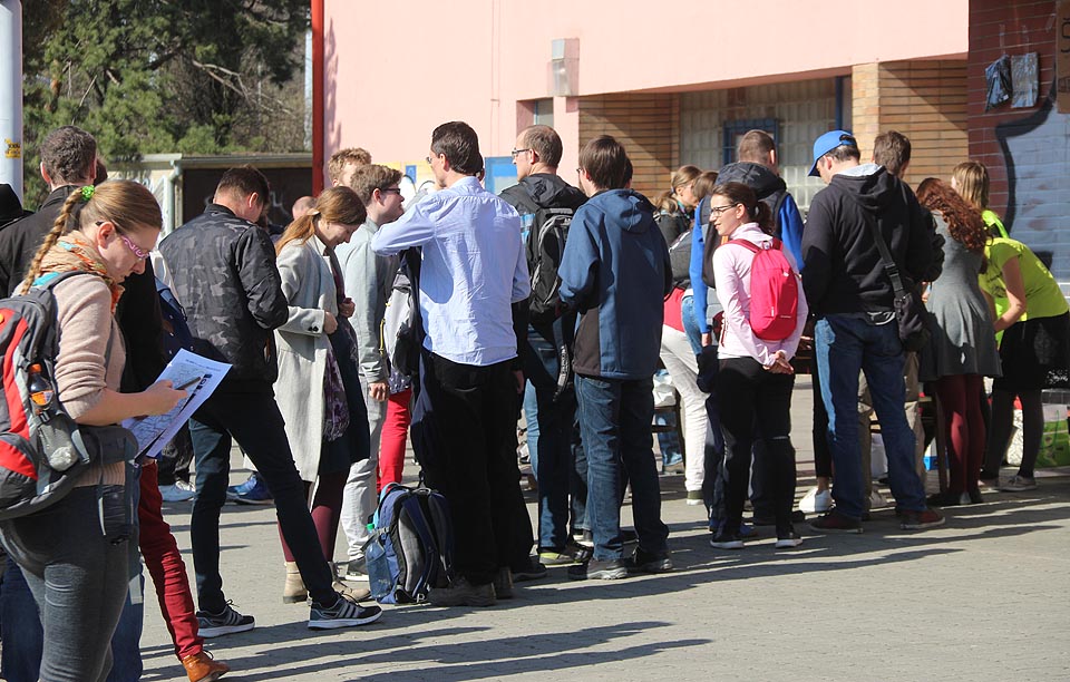 I mezi účastníky jsme letos rozpoznali mnoho známých tváří - účastníků <a href="/Tema/Stínadla tudy">Stínadel</a> nebo <a href="/Tema/Stínadelské šestnáctero">Šestnáctera</a>.