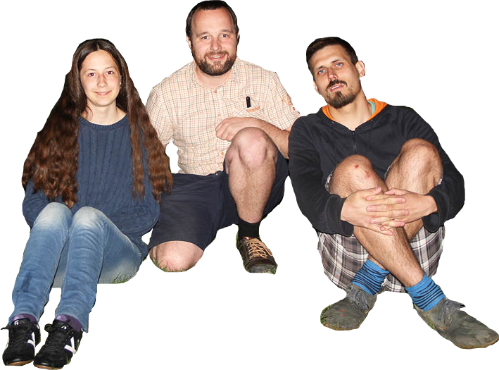 Náročná jízda byla završena, ke hře Po stopách Rychlých šípů zvou Doubravka, Čáp a Vojta plus Soki, který nás jistil z Brna. Náročná jízda byla završena, ke hře Po stopách Rychlých šípů zvou Doubravka, Čáp a Vojta plus Soki, který nás jistil z Brna.