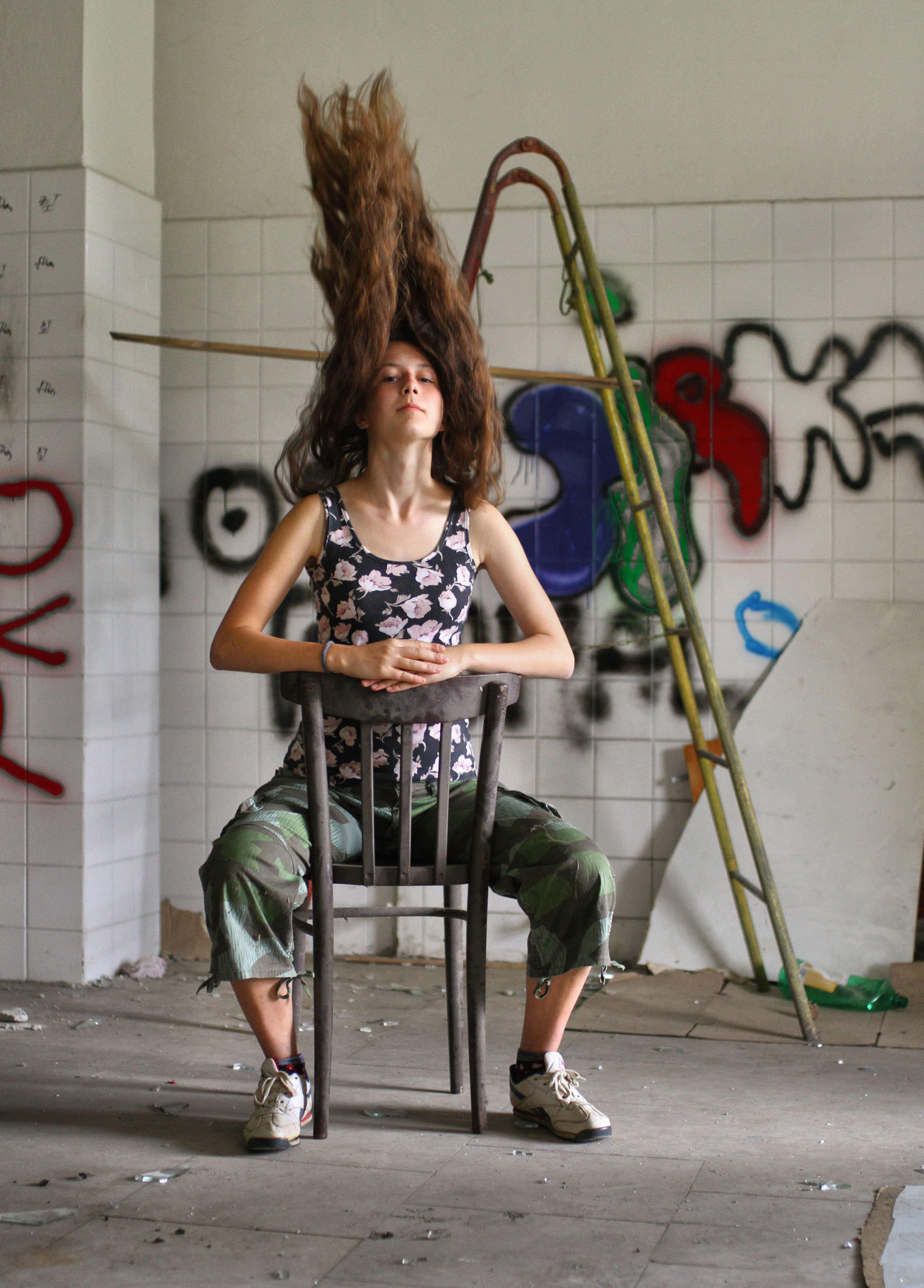 Hořící vlasy v obchodním domě Letná v Bystrci.