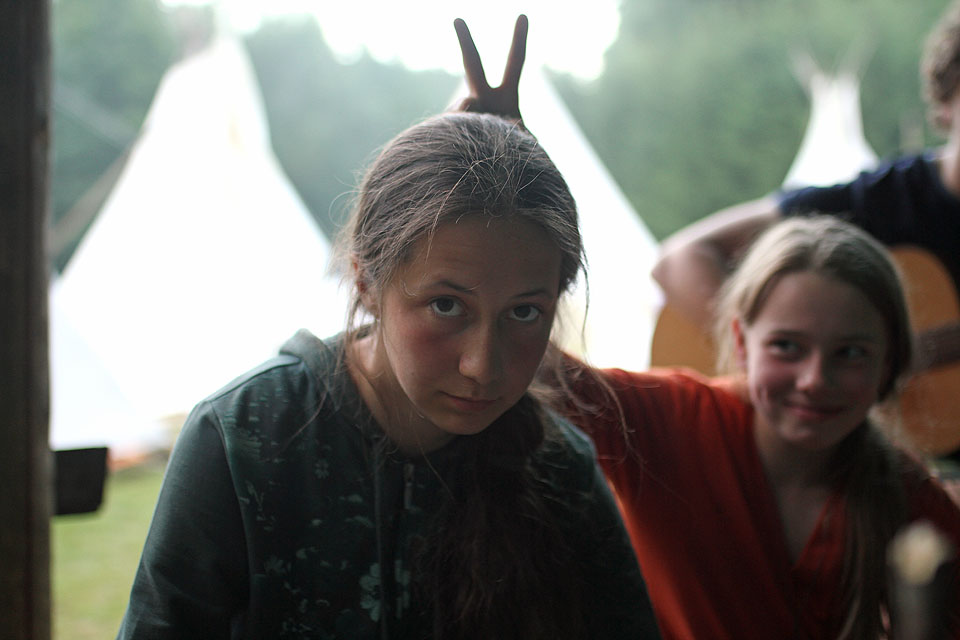 Každý tým vedoucích má svého otloukánka.