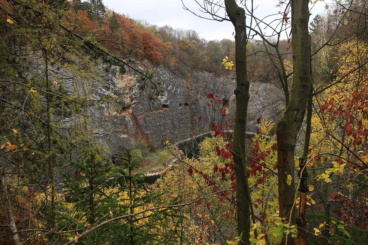 V sobotu pak na laskavé pozvání Přebrala vyrážíme pěšky z Korna k Malé Americe.