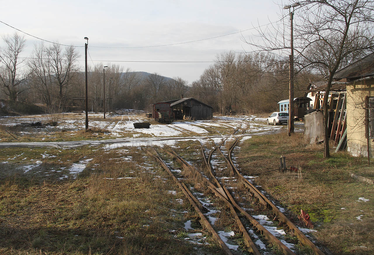 Do Börszöně ale ještě někdy zajedeme a necháme se úzkorozchodným vláčkem vyvézt až do Márianosztry nahoře v horách.