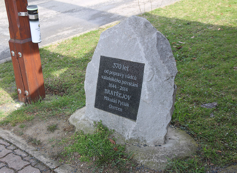 V roce 1644 povstali místní po boku švédského vojska proti pobělohorské vládě, za což bylo popraveno přes 200 místních povstalců, občas třeba čtvrcením. Údajně šlo o vůbec největší popravu všech dob v Česku.