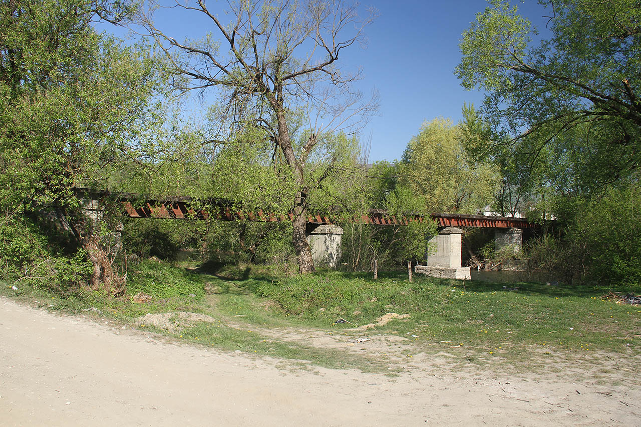 Rozloučení s priboržavským úzkokolejným mostem: kdo ví, jestli tu ještě bude, až přijedeme příště?