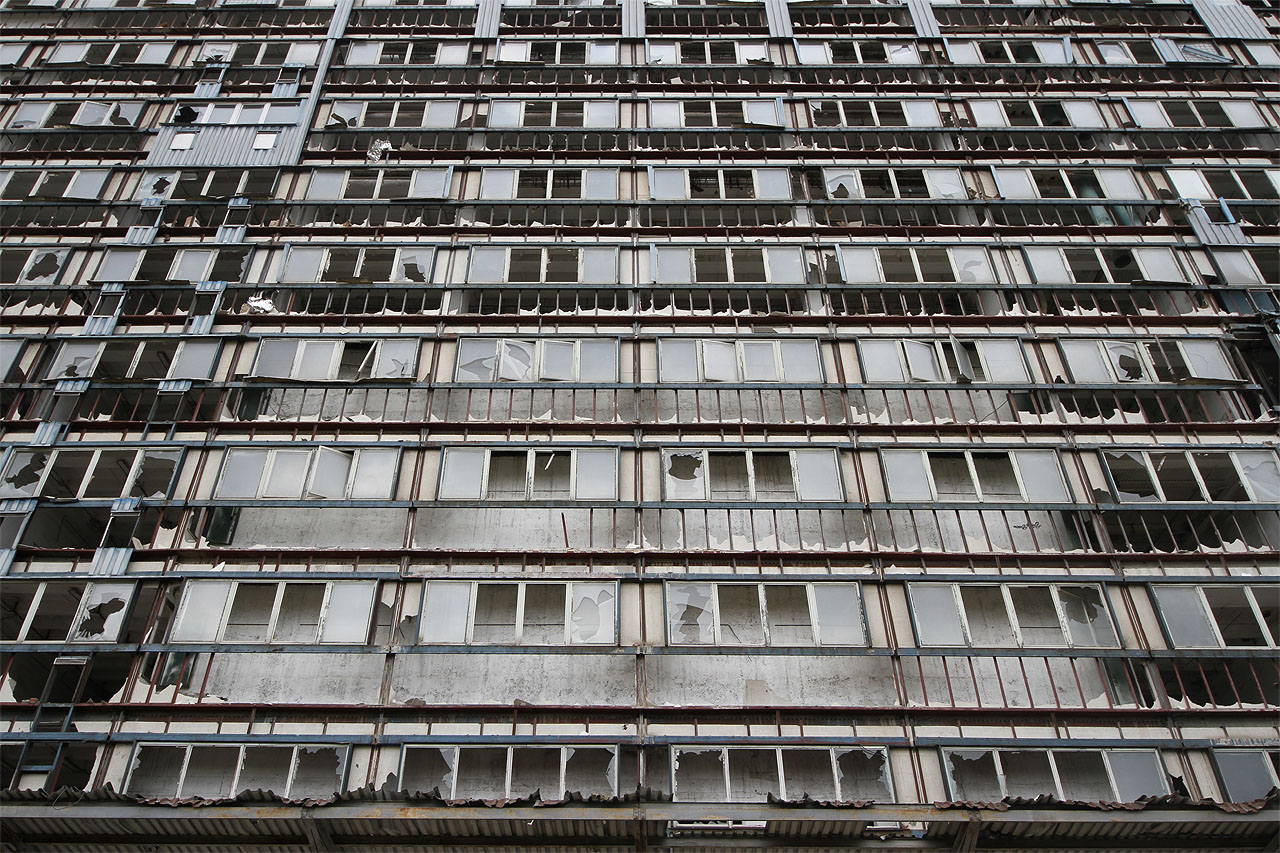 Ještě před pár roky spokojeně mlel, ale pak jej maďarský vlastník nedokázal nejen využít, ale ani zachránit před totálním zvandalizováním.