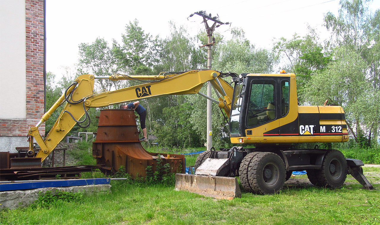 Stroj a jeho člověk.