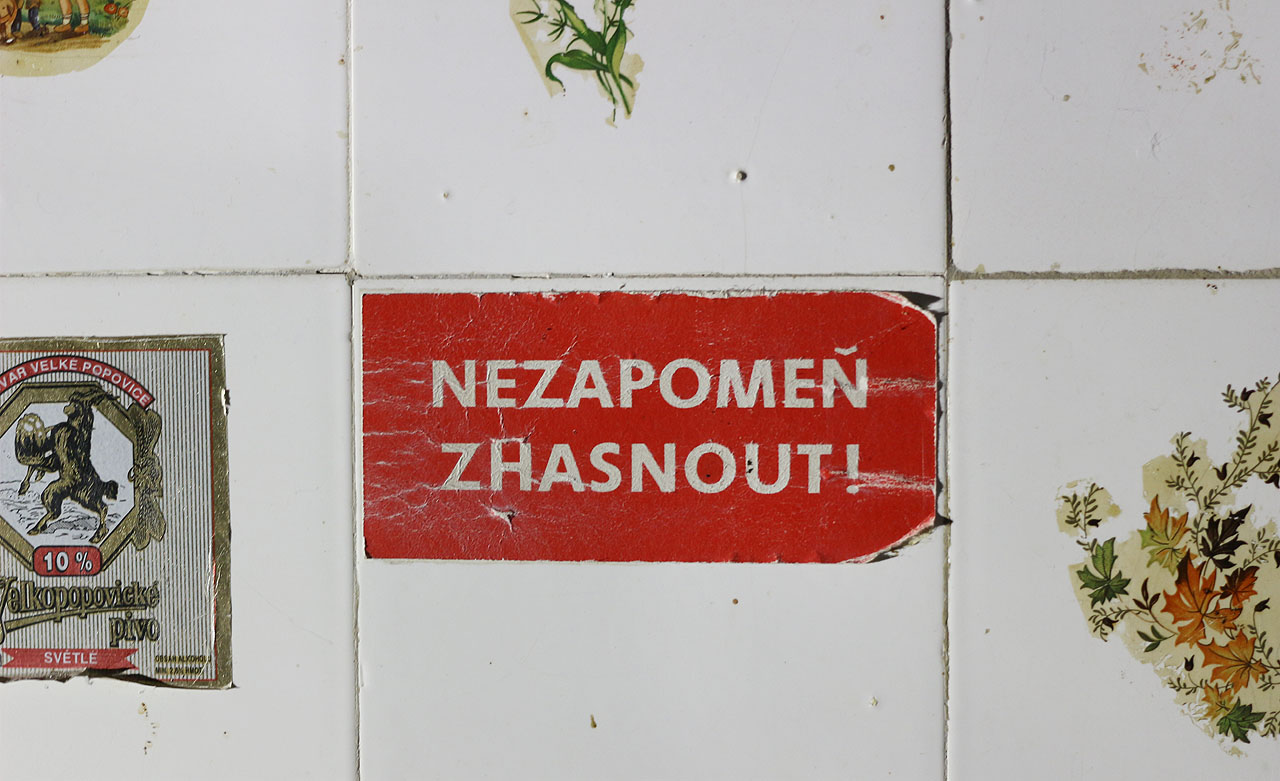 Nezapomeň zhasnout!