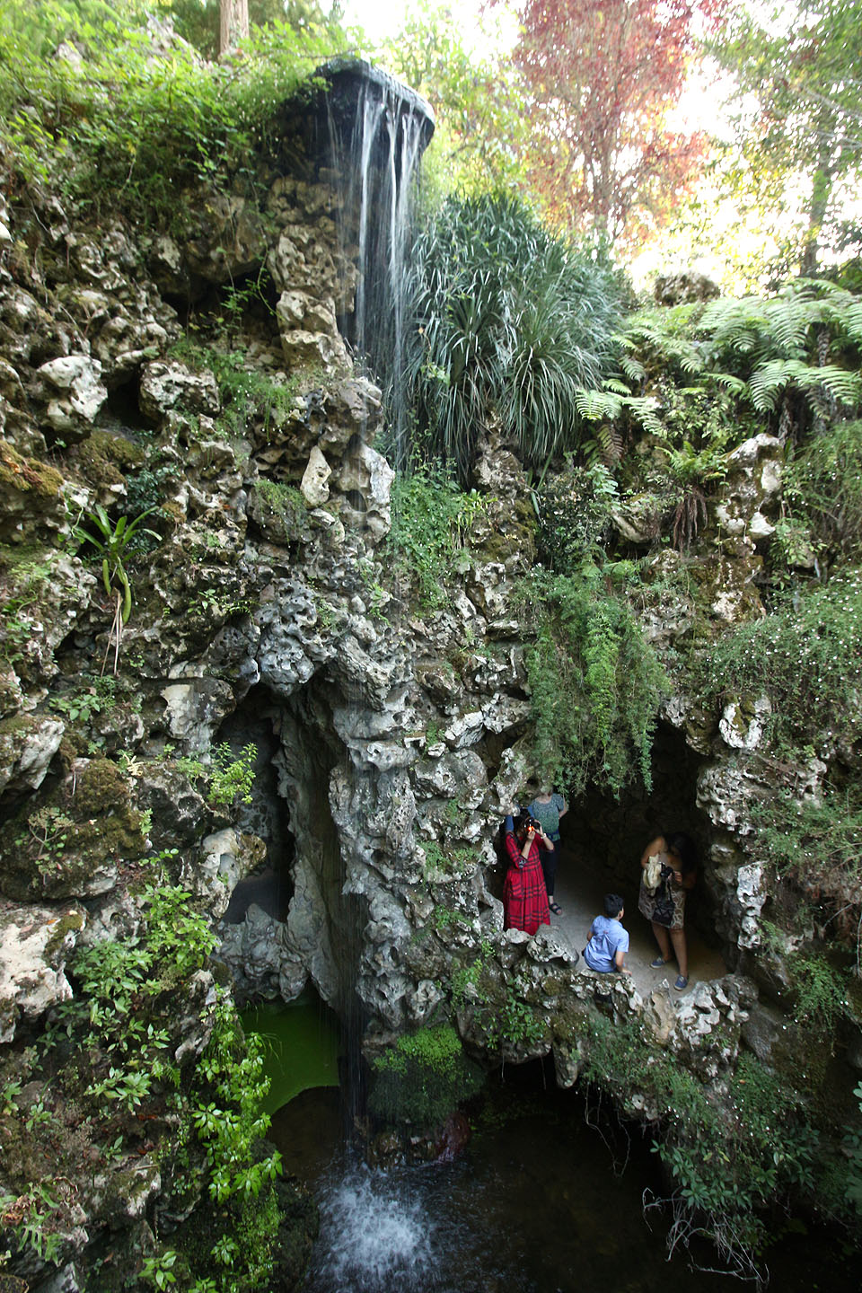 Podzemí hraje v Sintře důležitou roli a my rozhodně nelitujeme, že jsme se sem rozhodli na odpoledne zajet.