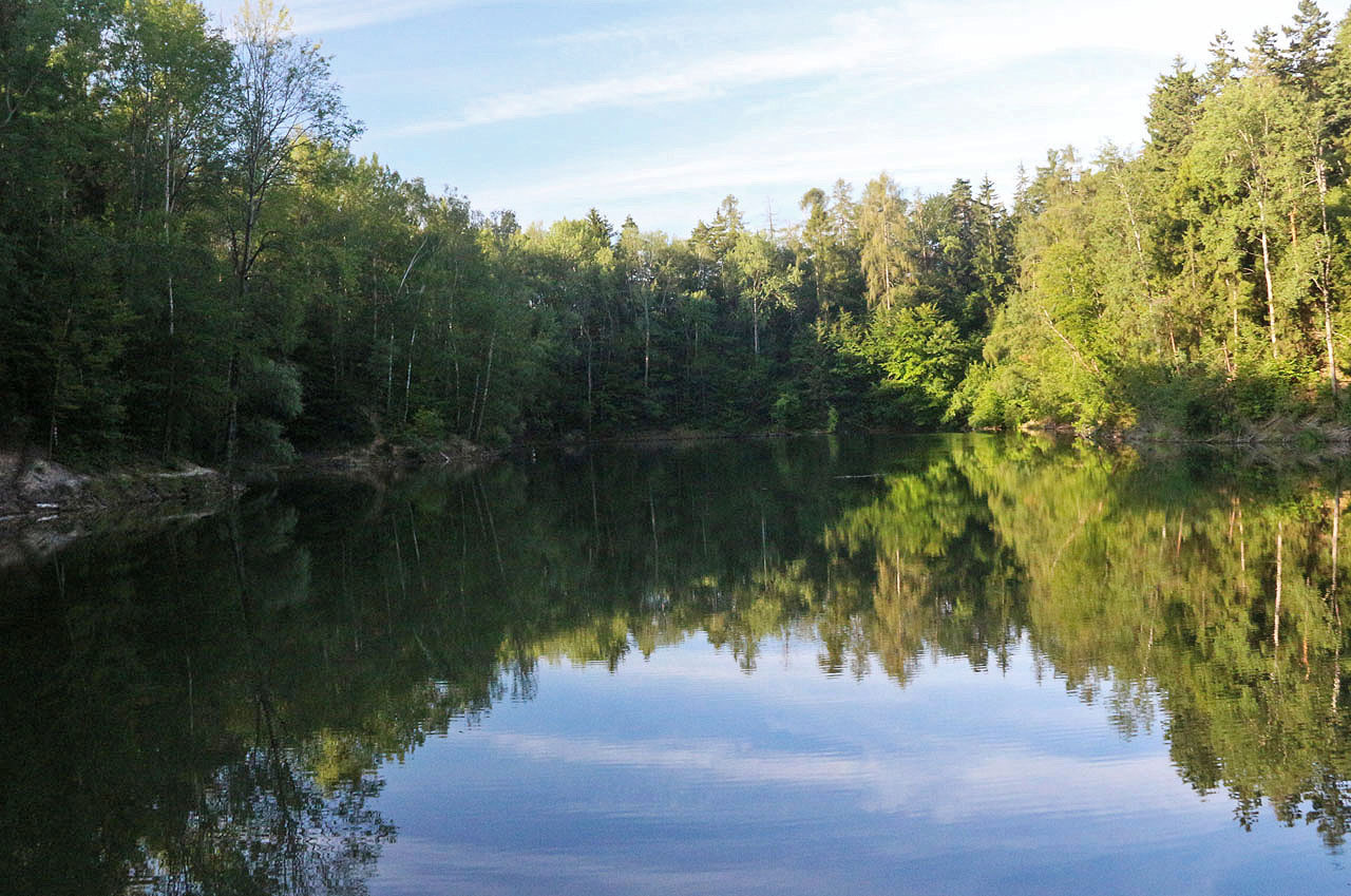 Maršovské jezírko ráno.