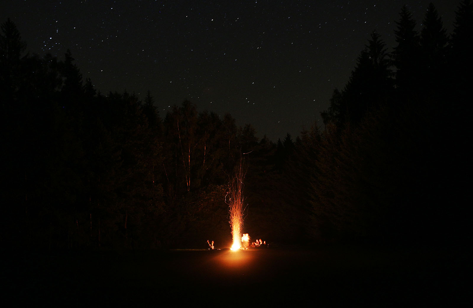 Ať nám naše víra vydrží…