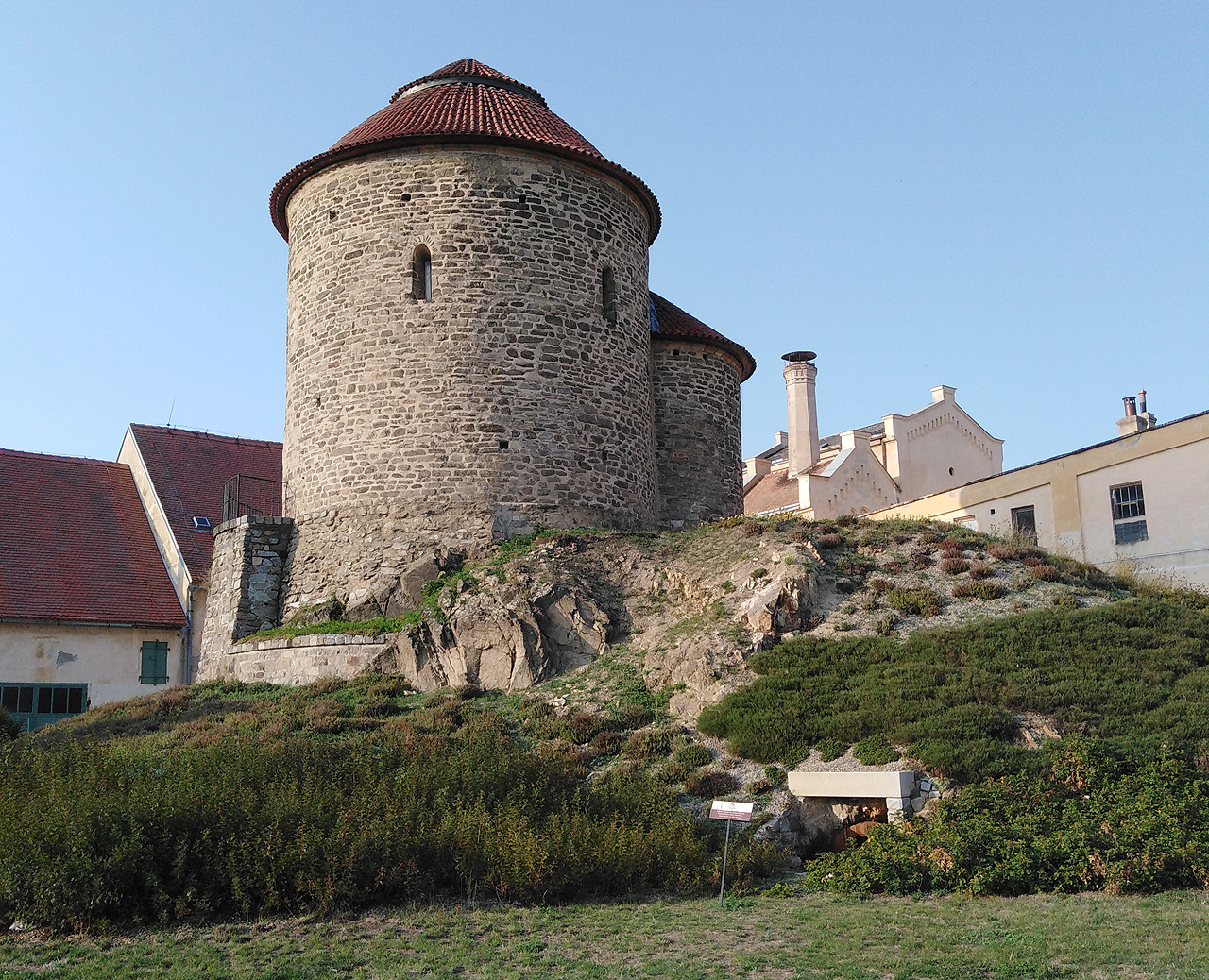 Rotunda svaté Kateřiny a minuta do startu.