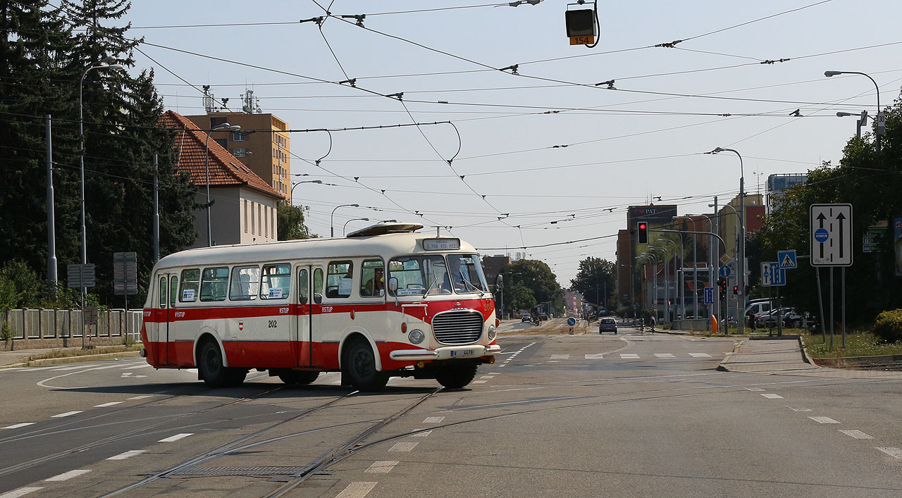 Autobusy Škoda RTO byly designově prostě na výši.