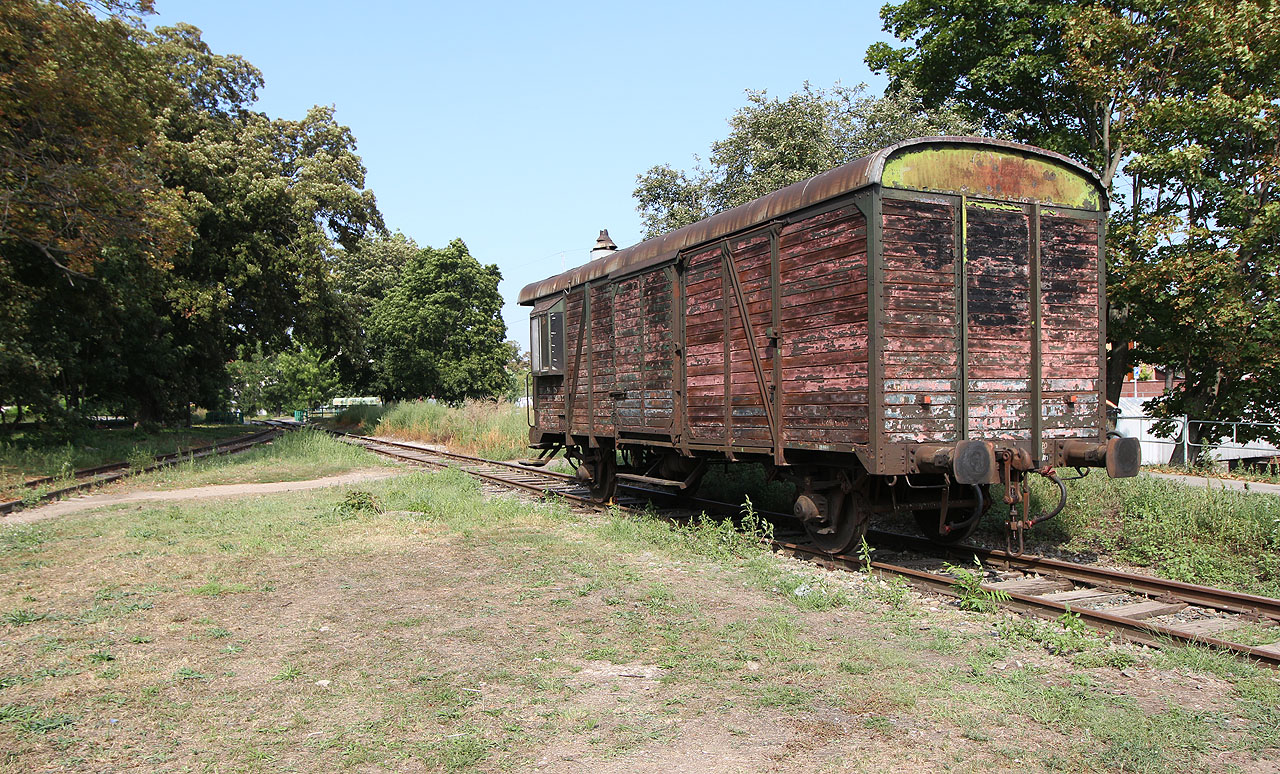 Do Židenic historická tramvaj nejezdí, ale po cestě můžete na <a href="/Tema/Svitavská pobřežní dráha">vlečce</a> potkat aspoň historický služební vůz.