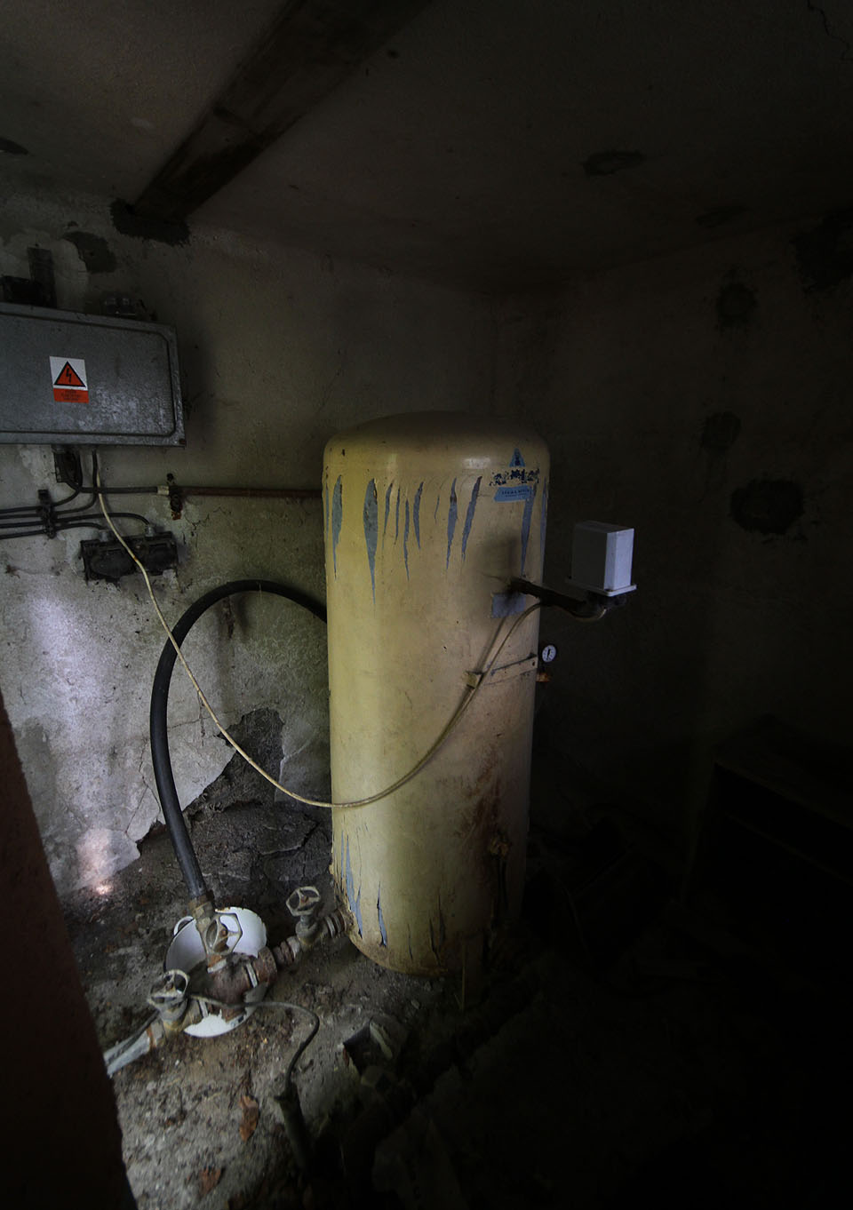 Trošku urbex a trošku zase ne.