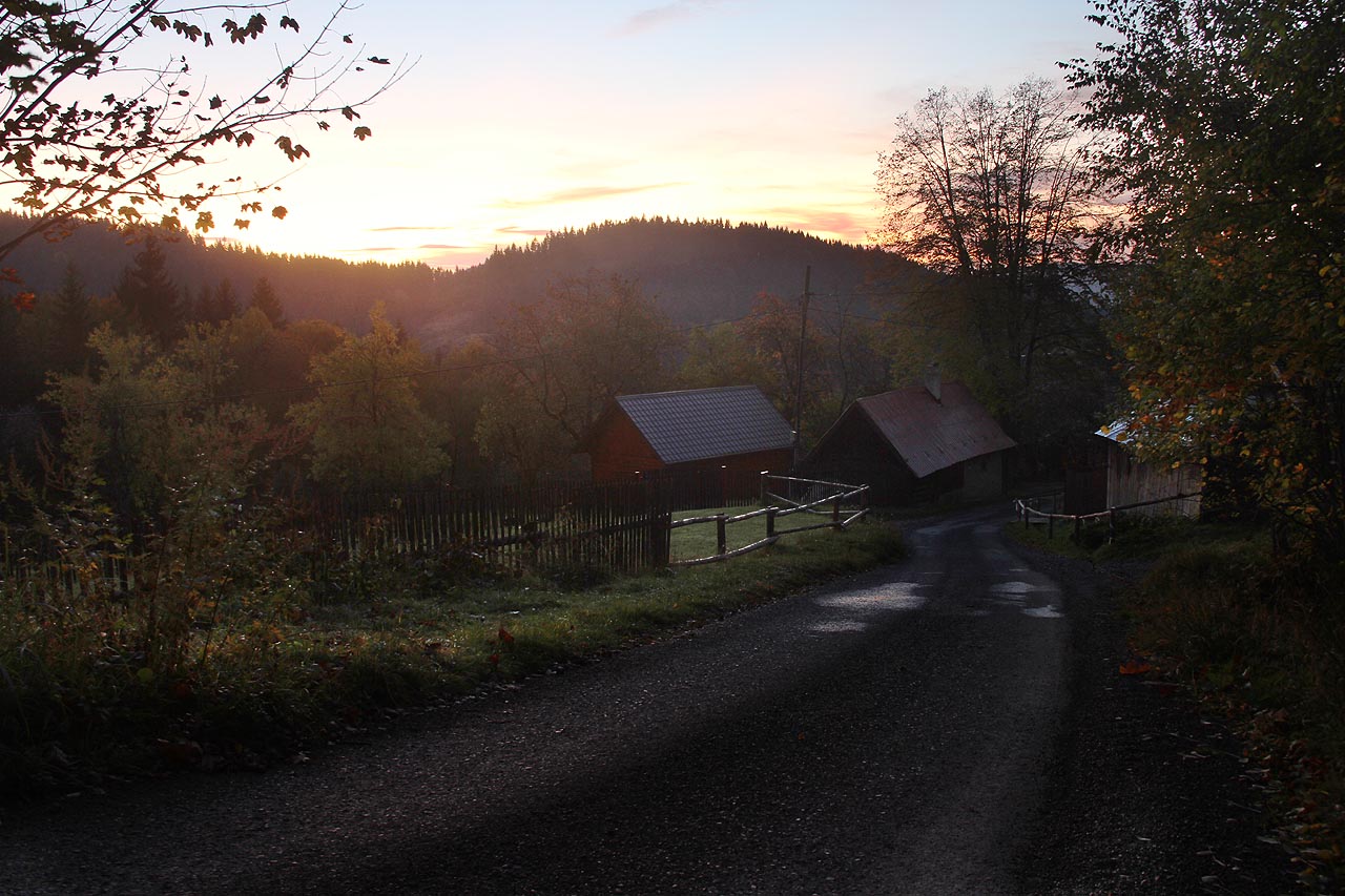 Nad Makovem svítá!