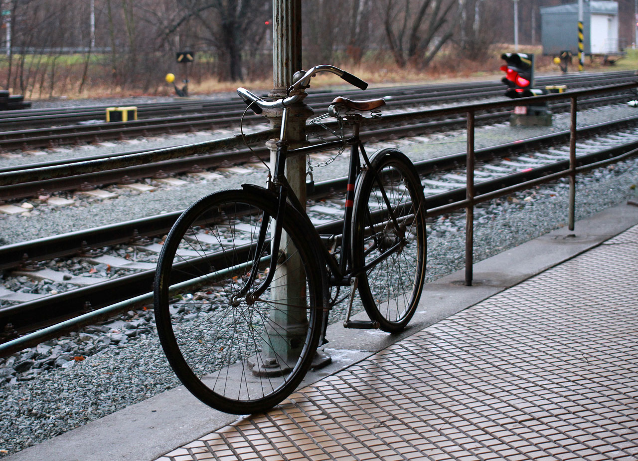 O úschovně zavazadel a jízdních kol ani nemluvě.
