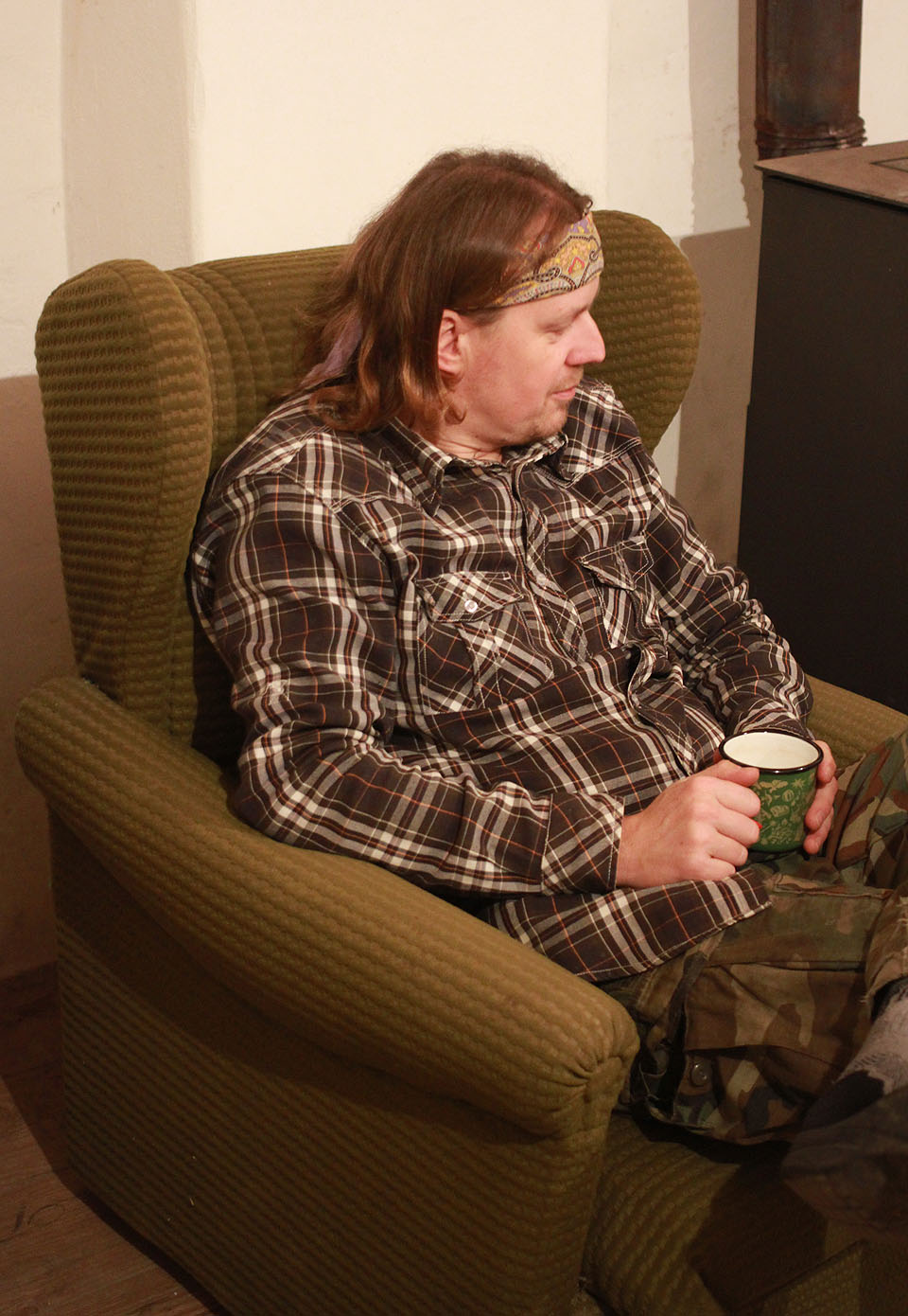 Tomáš alias Strejda Vláček patří k nejdůležitějším osobnostem na Muně. Nebýt jeho, kdo ví, zda bychom sem ještě vůbec jezdili. Má proto u nás místo v nejlepším křesle u kamen vždy zaručené.