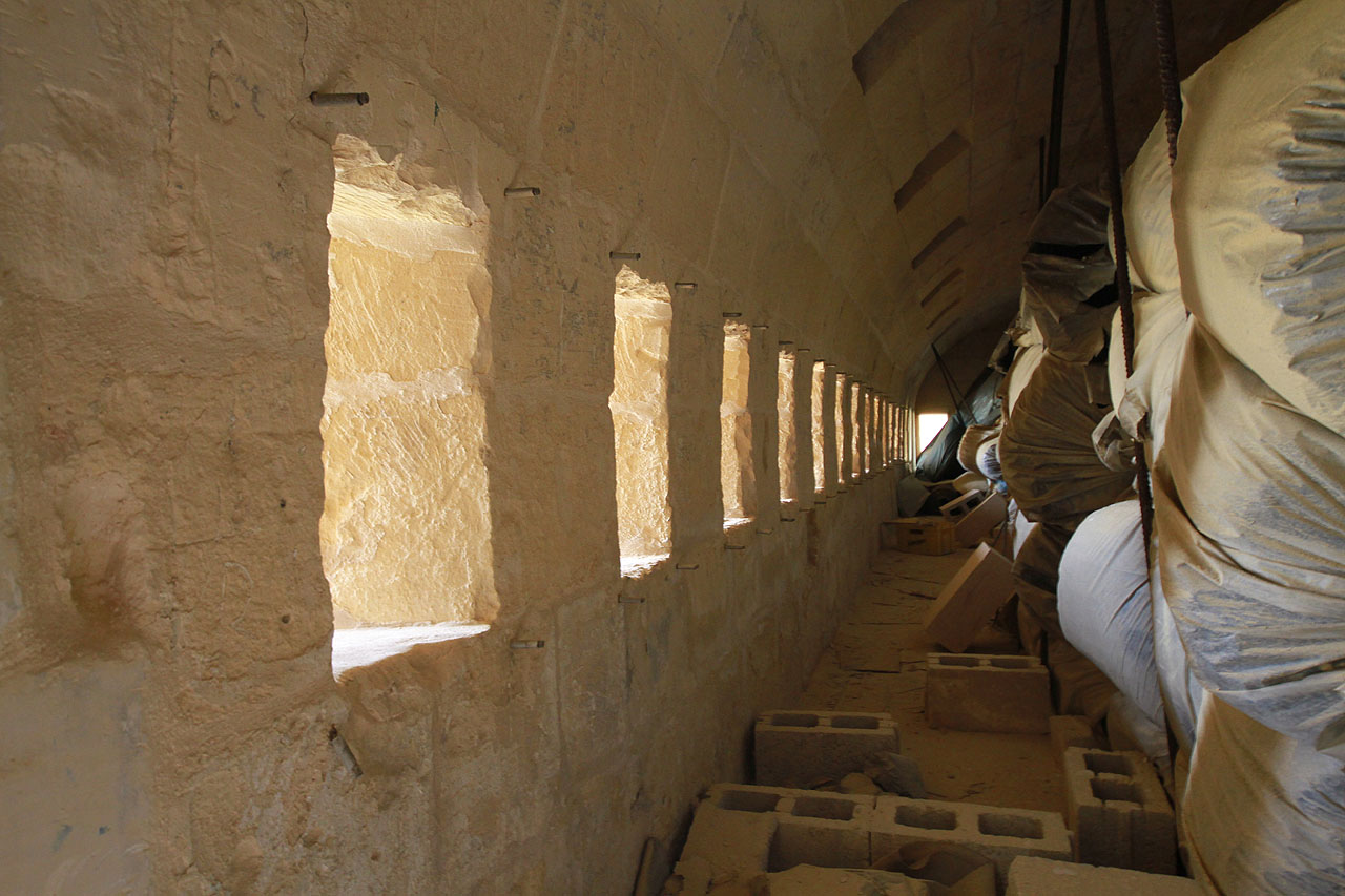 Neměl jsem však s sebou baterku, stativ, ani dostatek k času k průzkum. Až budu příště na Maltě, určitě si sem zajdu.