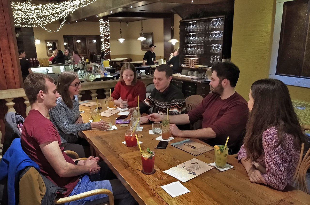 Doufejme, že Sova rychle a úspěšně završí i svoje další studia, abychom se zase takto příjemně sešli.