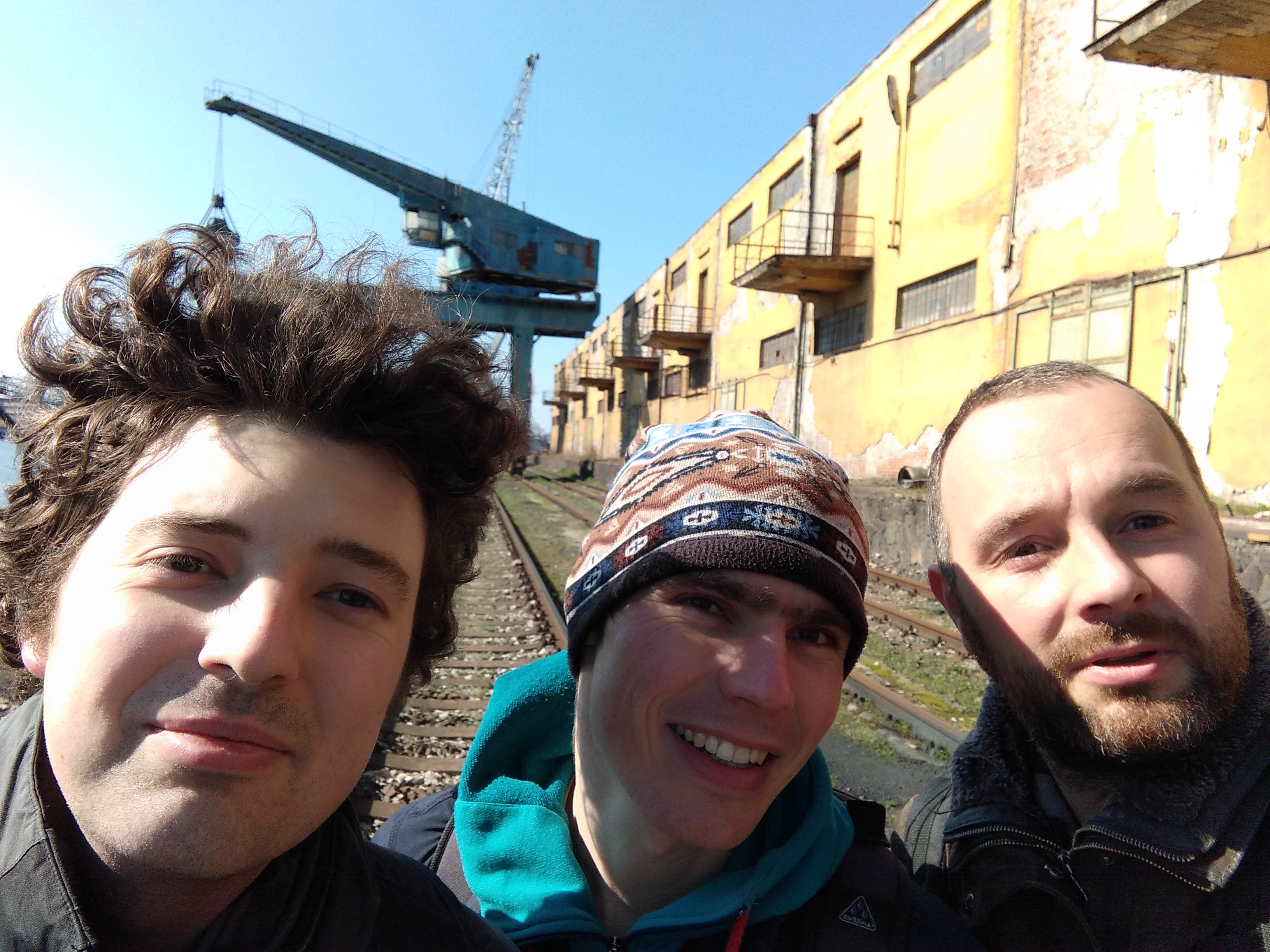 Zdraví nás Hanka, tak jí musíme poslat jedno bratislavské selfie.