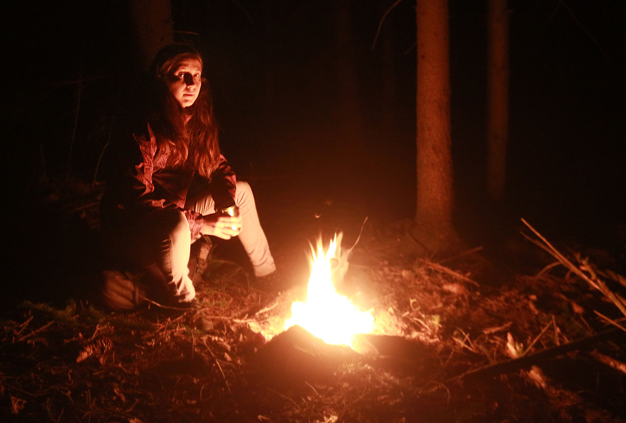 První noc jsme zatábořili ještě daleko před Maštalemi, kousek od <a href="/Tema/Borová (ORP Polička)">Borové</a>.