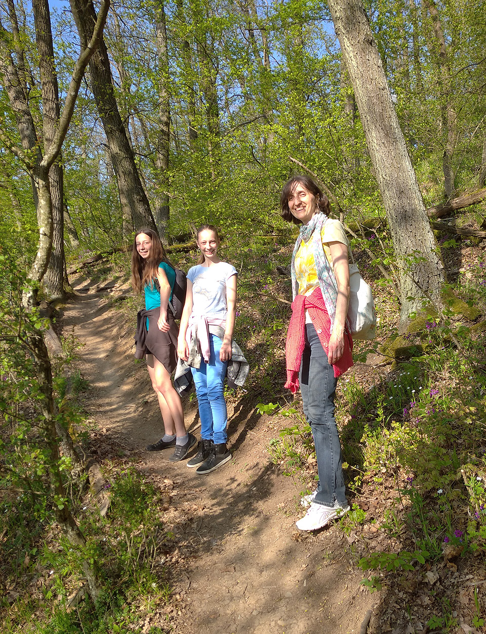 Všechny tři holky Horákovy na jedné fotce.