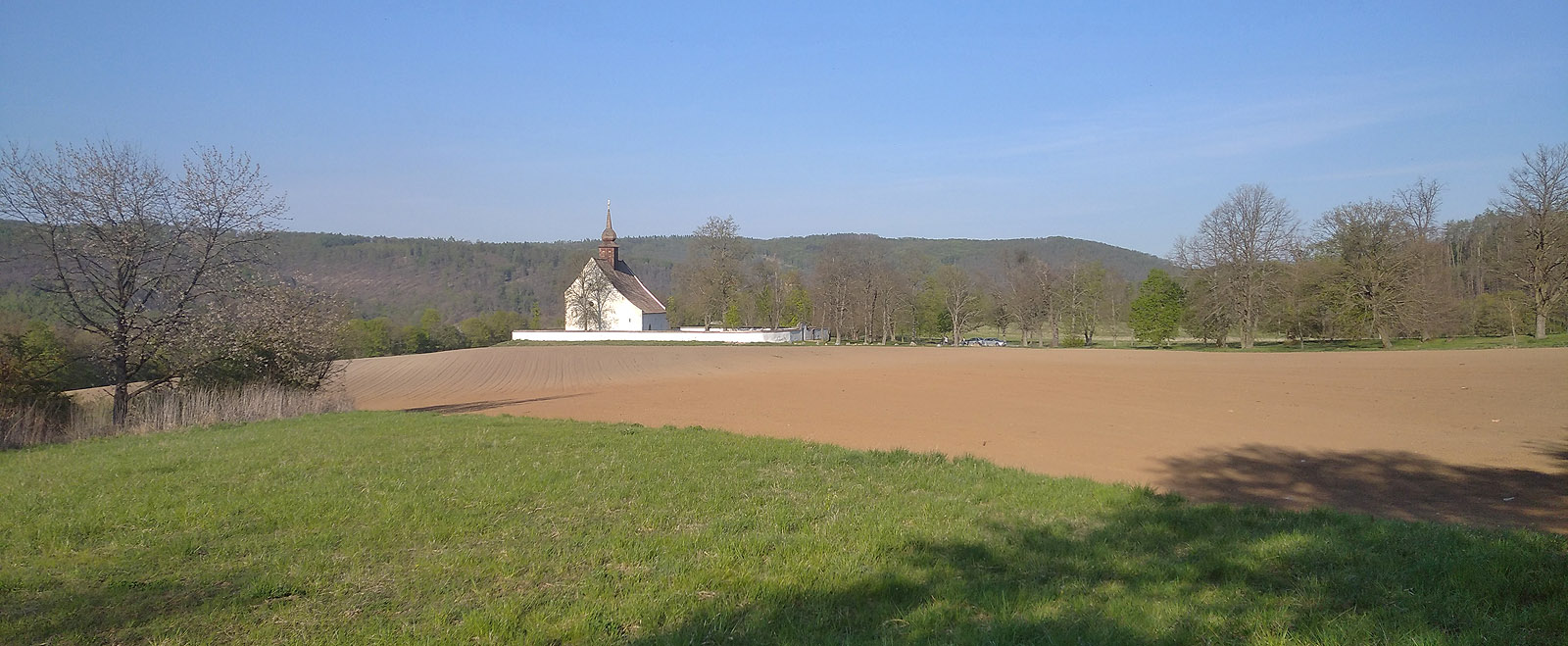 Kostelík Nanebevzetí Panny Marie je zřejmě nejzápadnější sakrální stavbou v Brně.