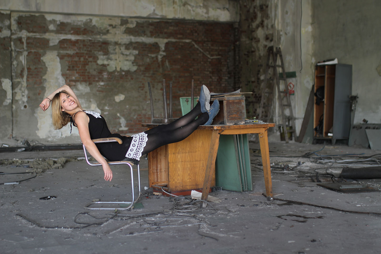 Hanka by byla bezesporu dobrou ředitekou elektrárny. Dnes může být však pouze ředitelkou rozkladu a zmaru.