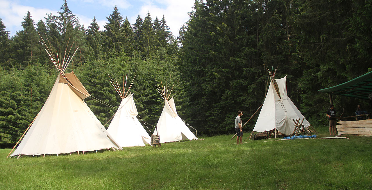 Nakonec se přeci jen ukázalo i slunce. To jsme ale ještě netušili, jaká smršť nás čeká v polovině tábora…