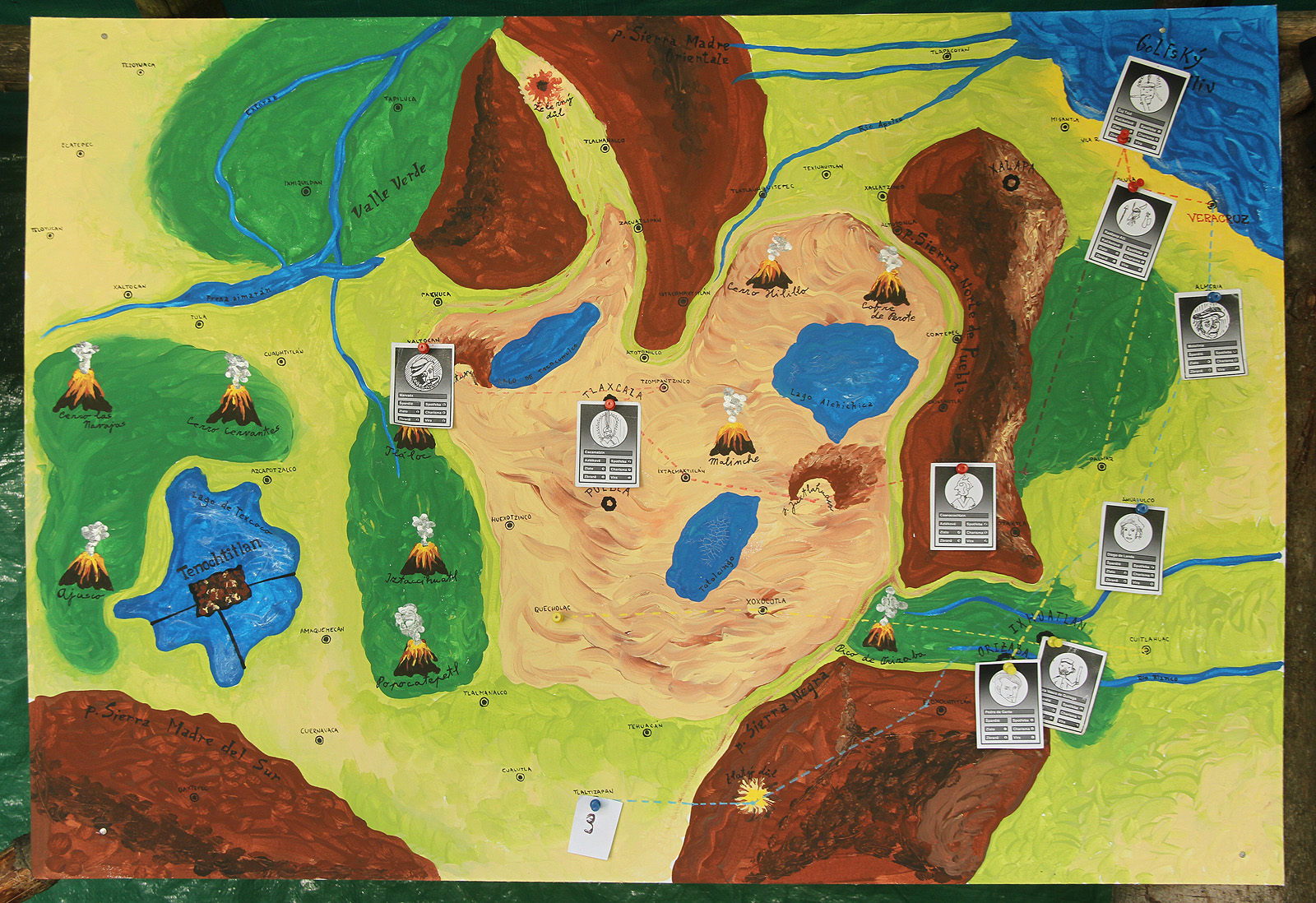 Na plátně malovaná mapa Yukatánu, po které táborníci dva týdny putovali.