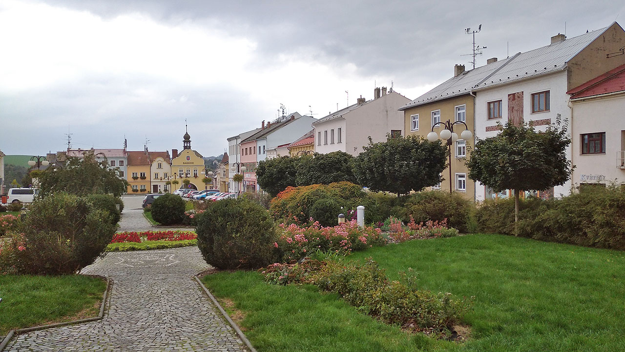 O tomhle městě jsem slýchával na gymnáziu celé čtyři roky.