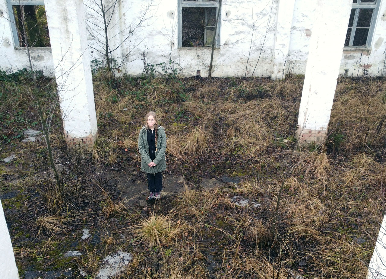 První návštěva byli Kačka se Strejdou Vláčkem. Letošním hitem se stal nově pořízený dron a Kačka ho střídavě řídila a nebo dělala přistávací plošinu.